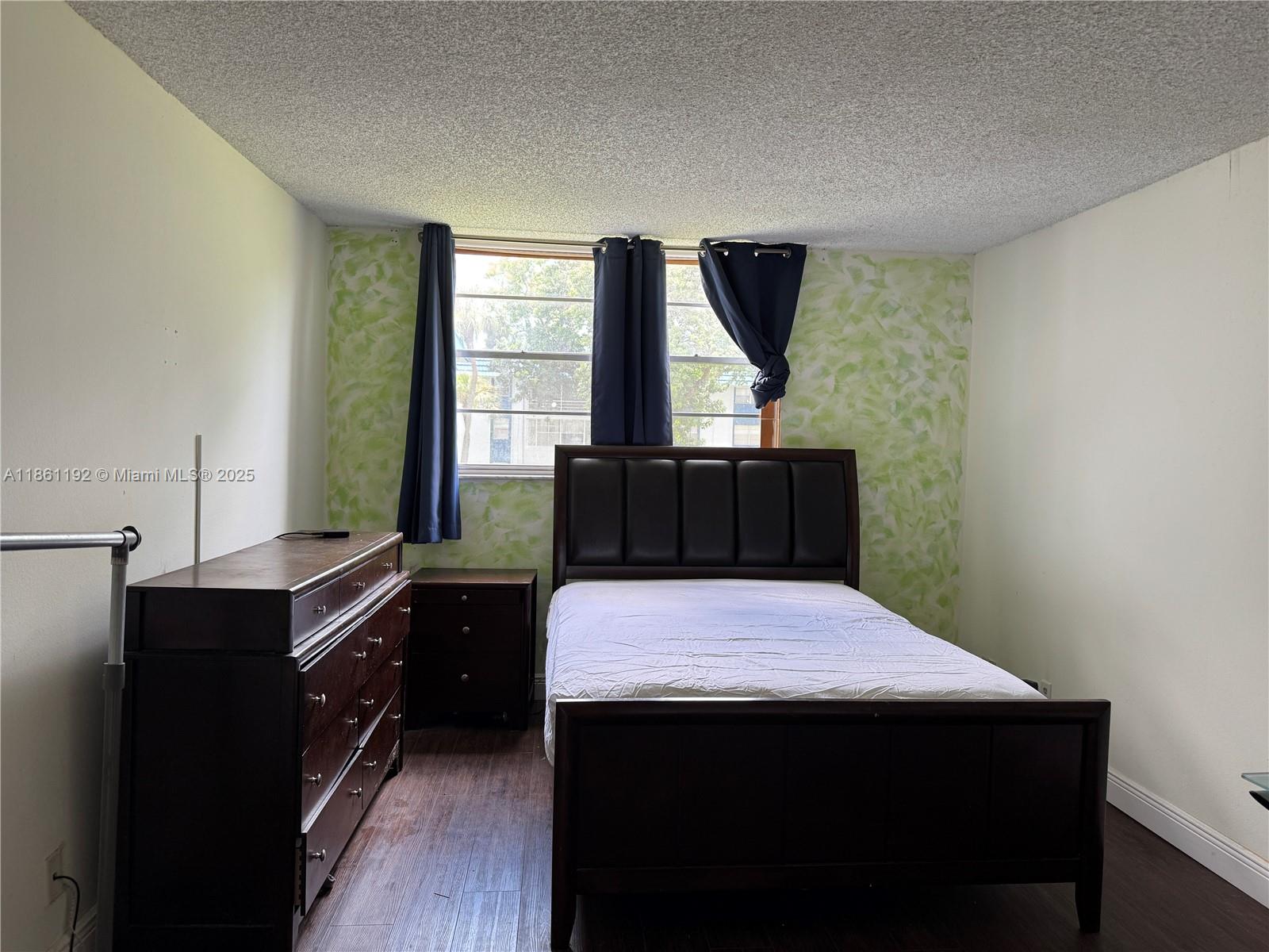 HOLIDAY SPRINGS VILLAGE 2 - Residential