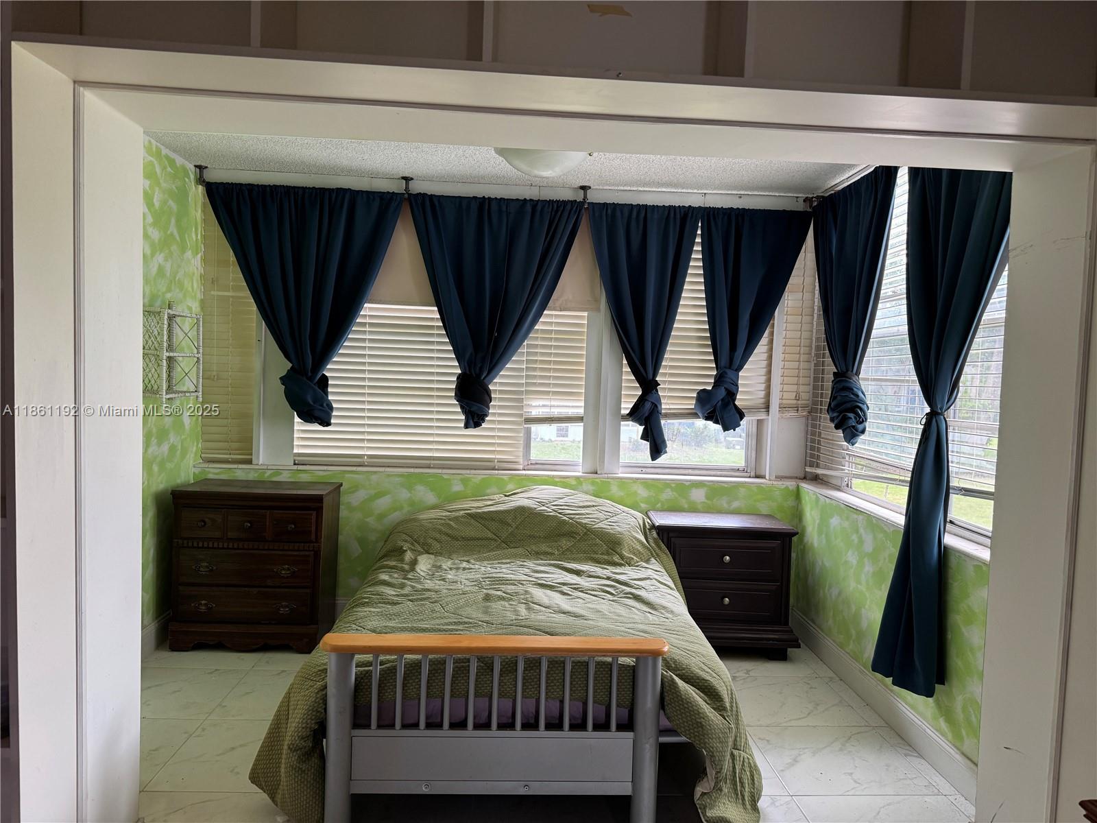 HOLIDAY SPRINGS VILLAGE 2 - Residential