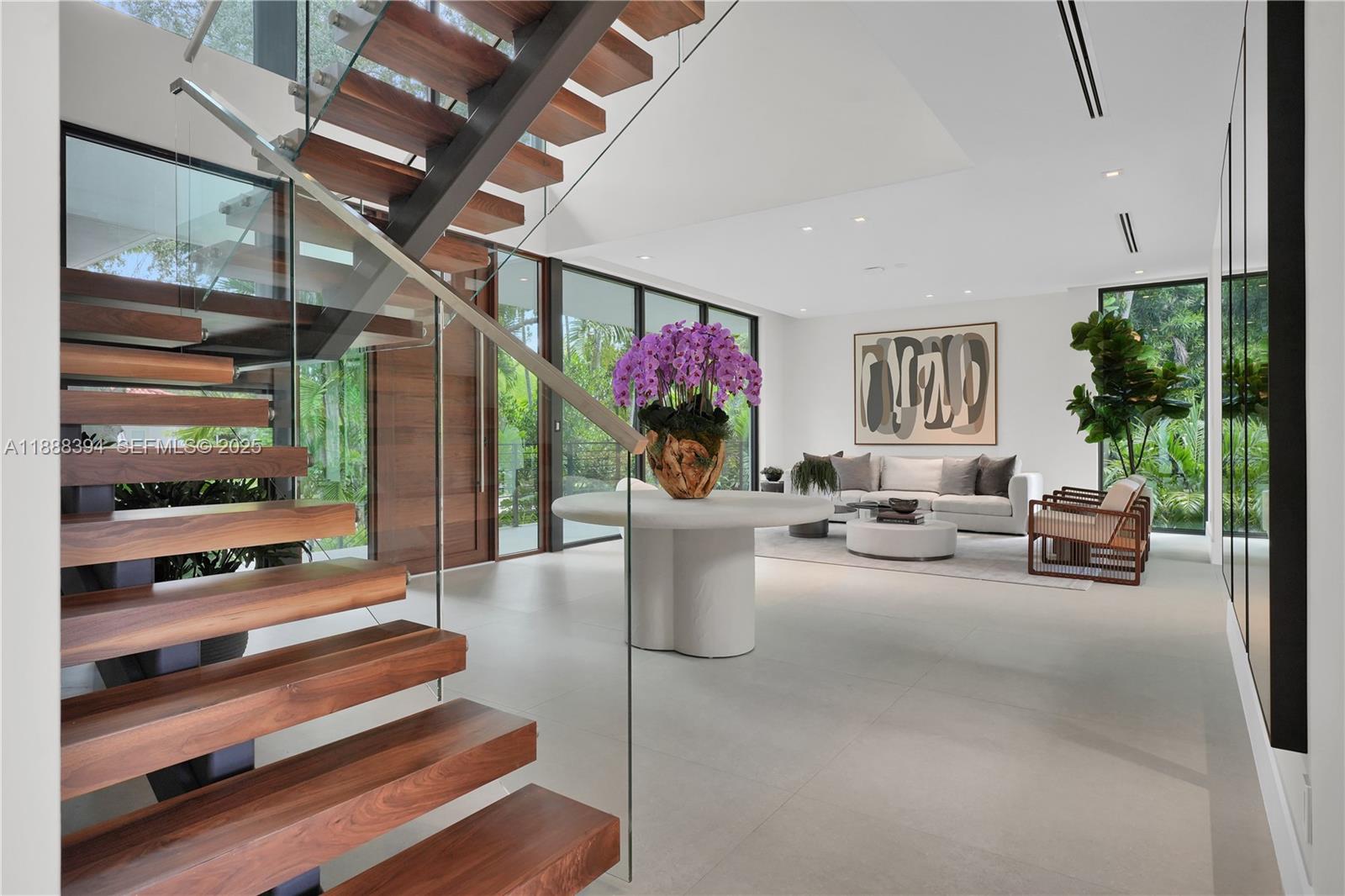 TROPICAL ISLE HOMES SUB 4 - Residential