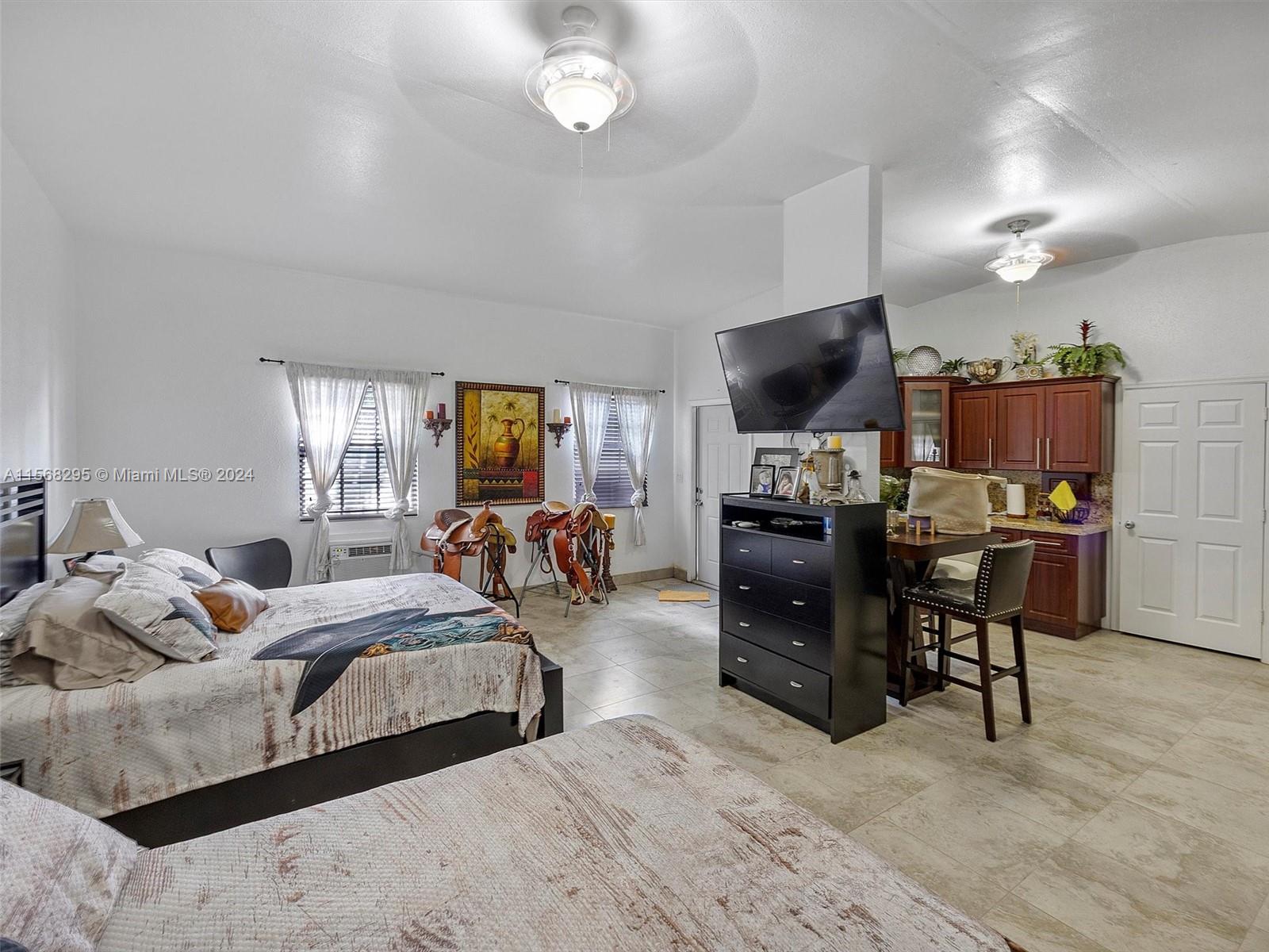 INTERIM-AWAIT SPECIFIC ZON - Residential