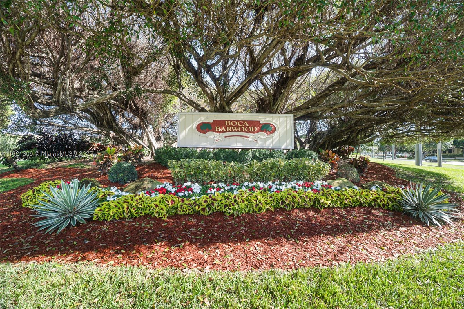 BARWOOD CONDO - Residential