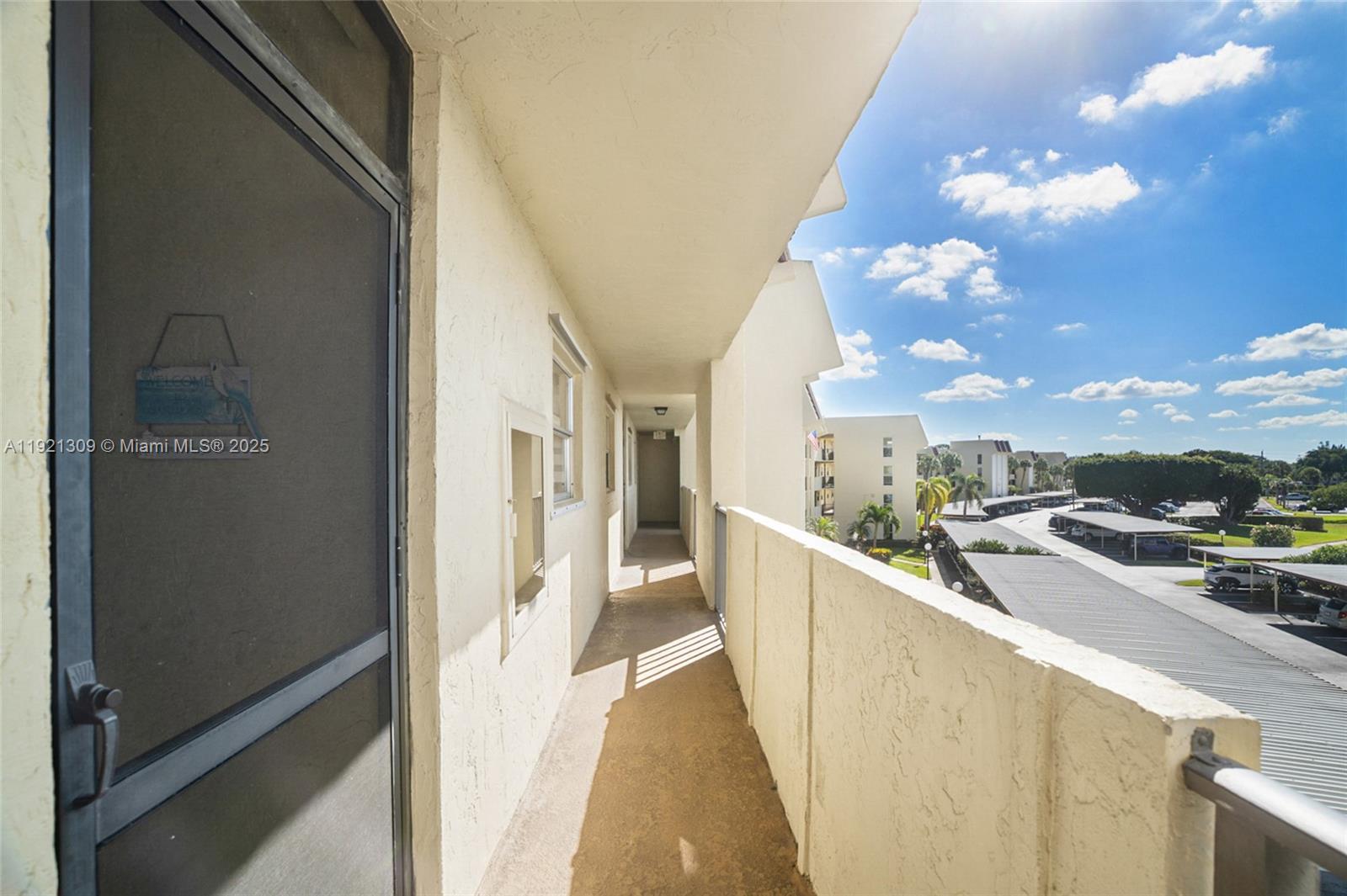 BARWOOD CONDO - Residential