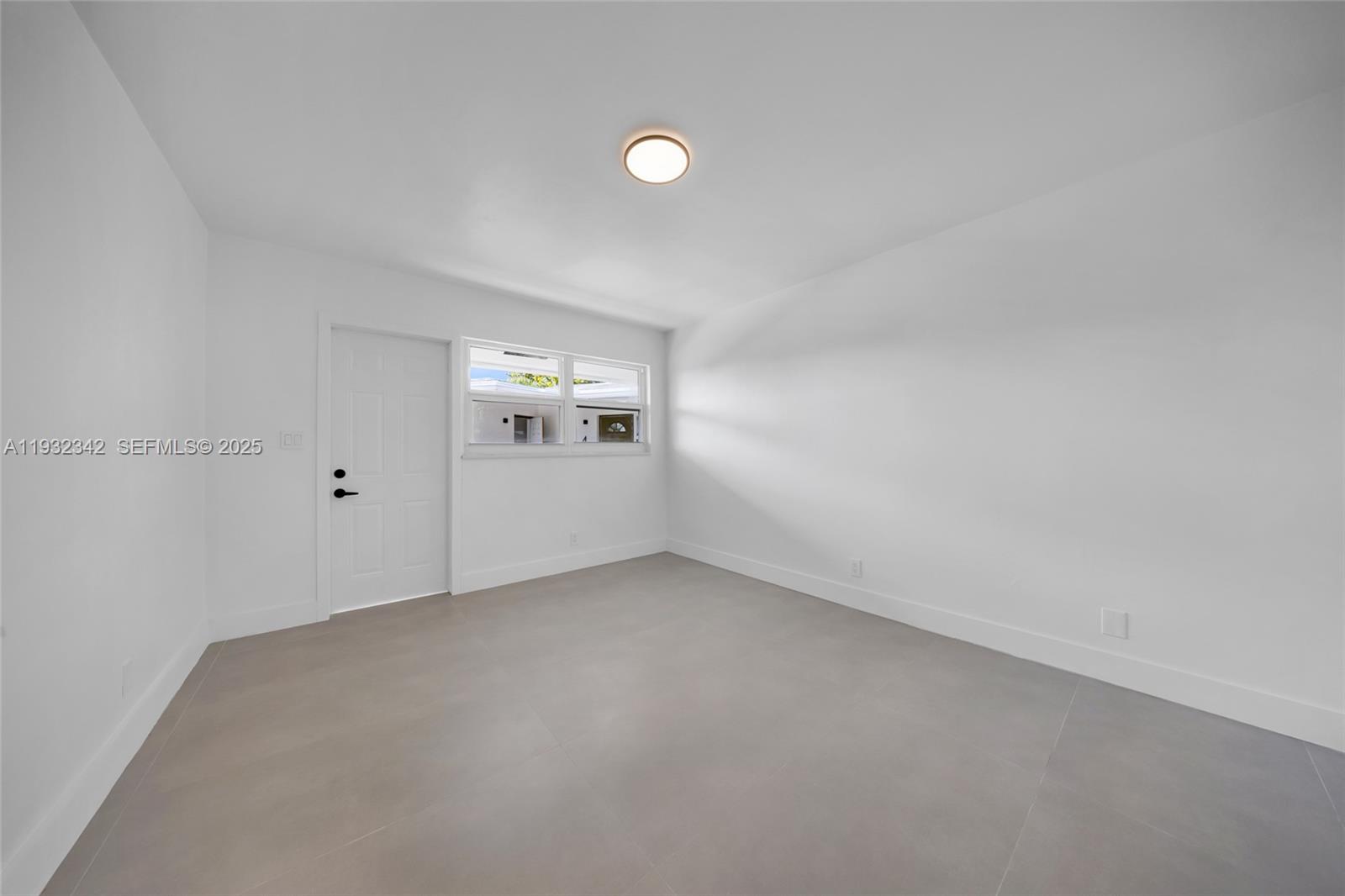 CORAL RIDGE ISLES - Residential Lease