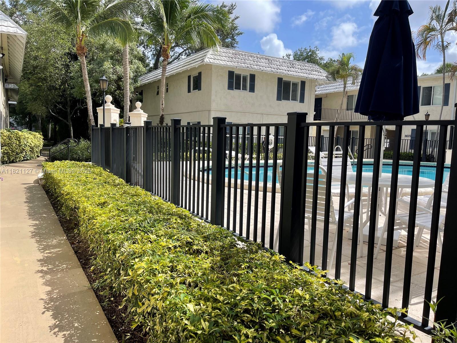 MONTEREY GARDENS OF PINEC - Residential