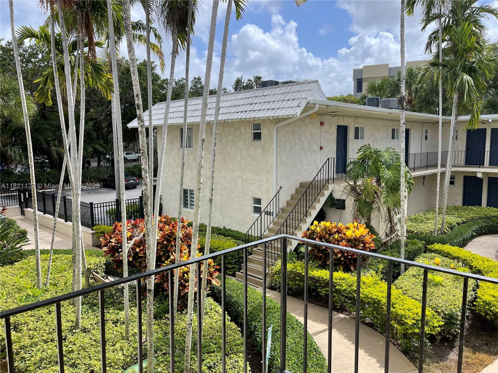 MONTEREY GARDENS OF PINEC - Residential