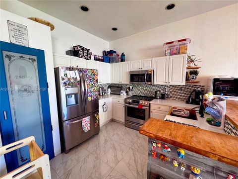 Tiny photo for 22063 SW 88th Ct, Cutler Bay, FL 33190 (MLS # A12006414)