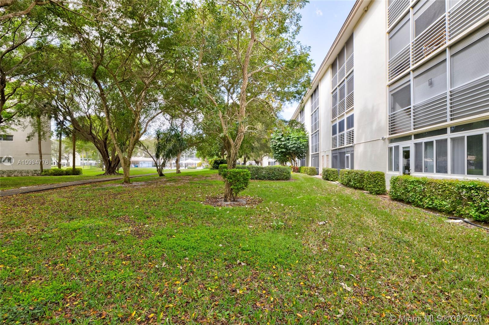 LUCAYA VILLAGE 2-C CONDO - Residential