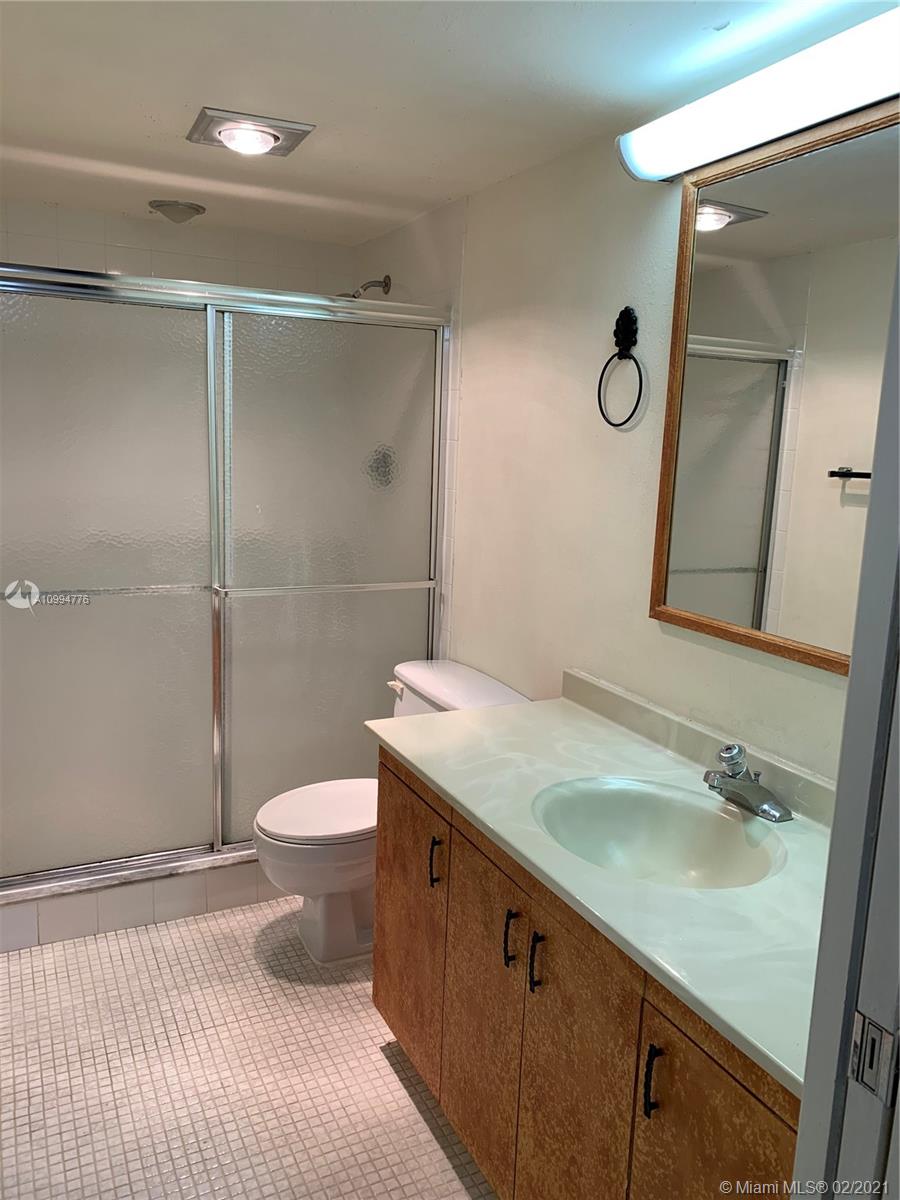 LUCAYA VILLAGE 2-C CONDO - Residential