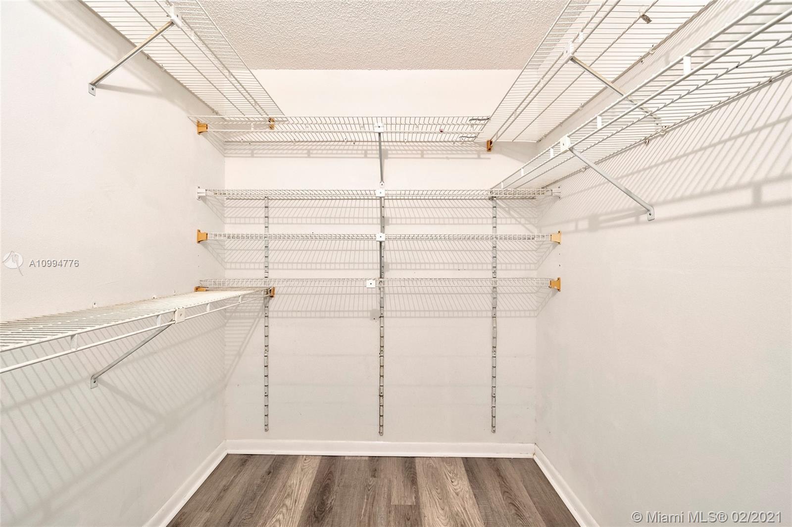 LUCAYA VILLAGE 2-C CONDO - Residential