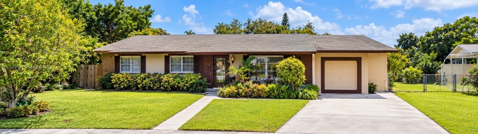 11950 SW 26th Ter, Miami, FL, 33175/$650,000 1 11950 SW 26th Ter