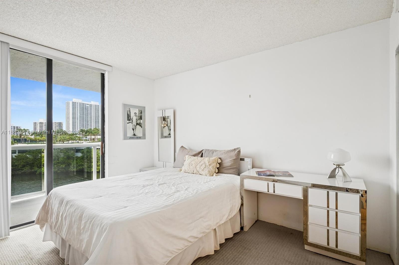 WATERVIEW CONDO - Residential