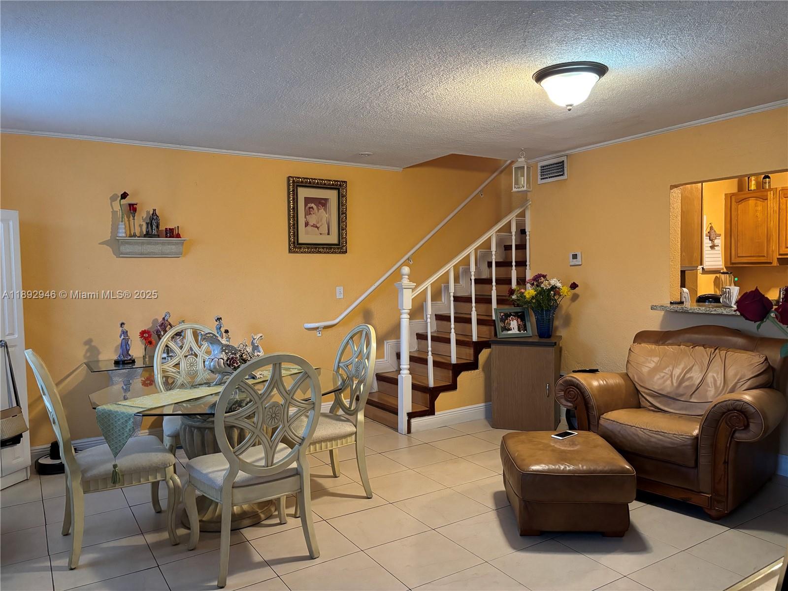 WESTLAND GARDENS CLUB CON - Residential