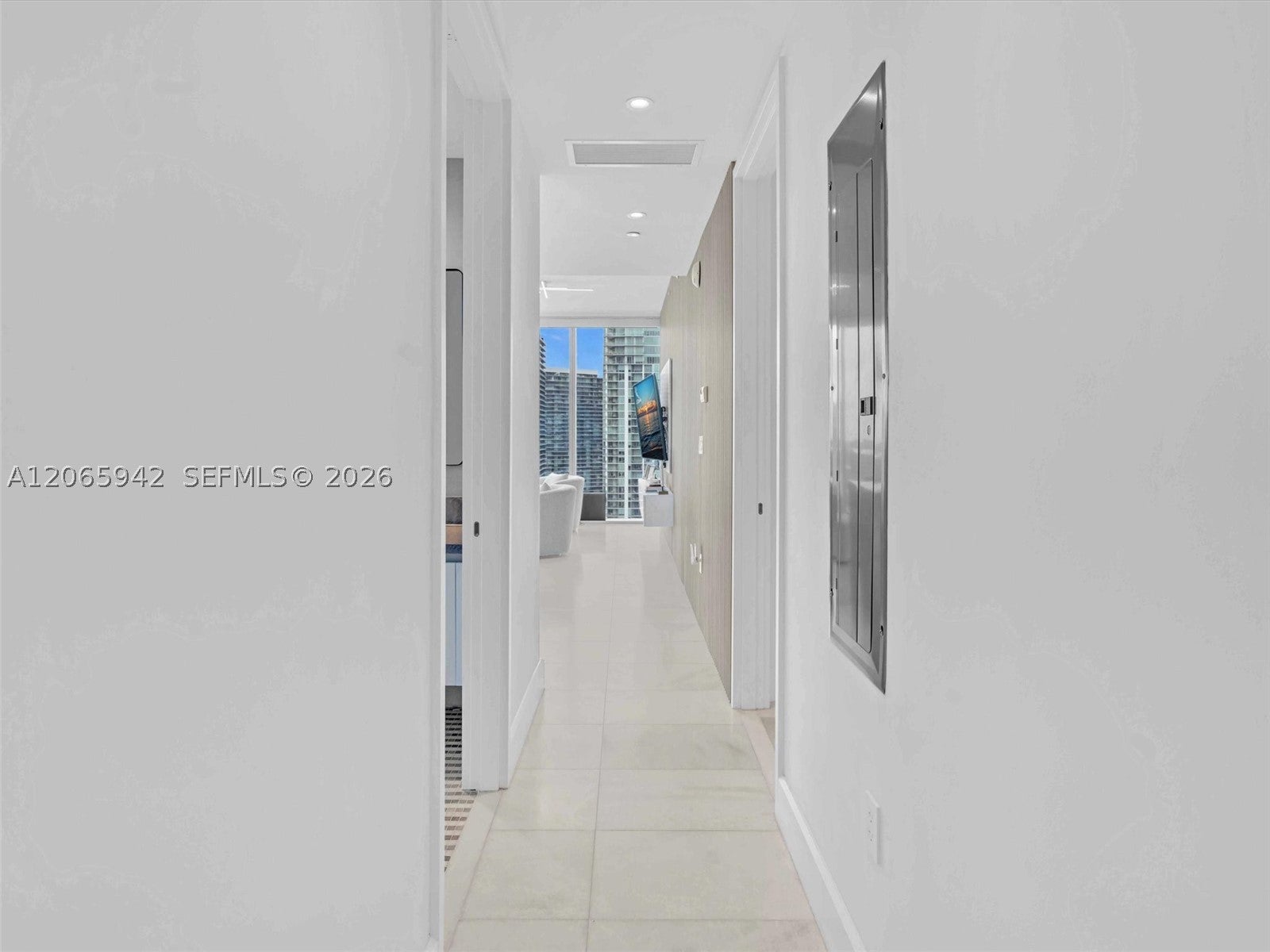 700 NE 26th Ter 3606