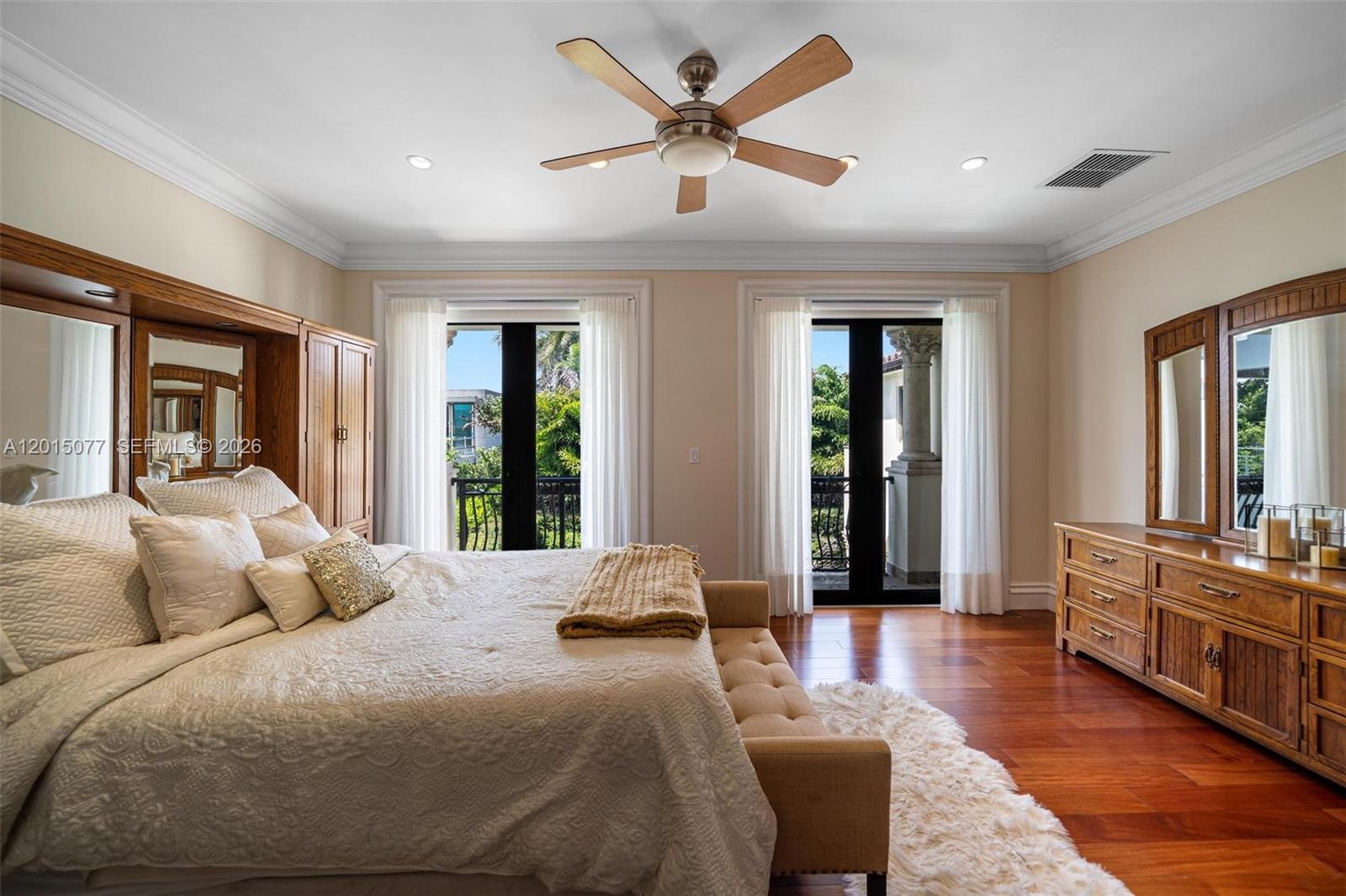 BAY HARBOR ISLAND - Residential