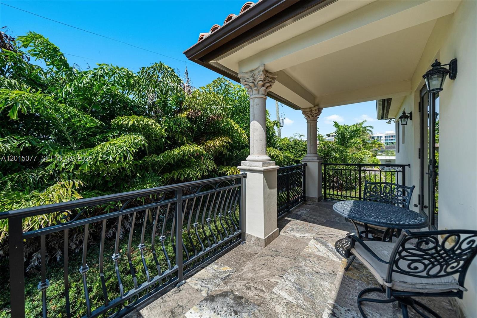 BAY HARBOR ISLAND - Residential