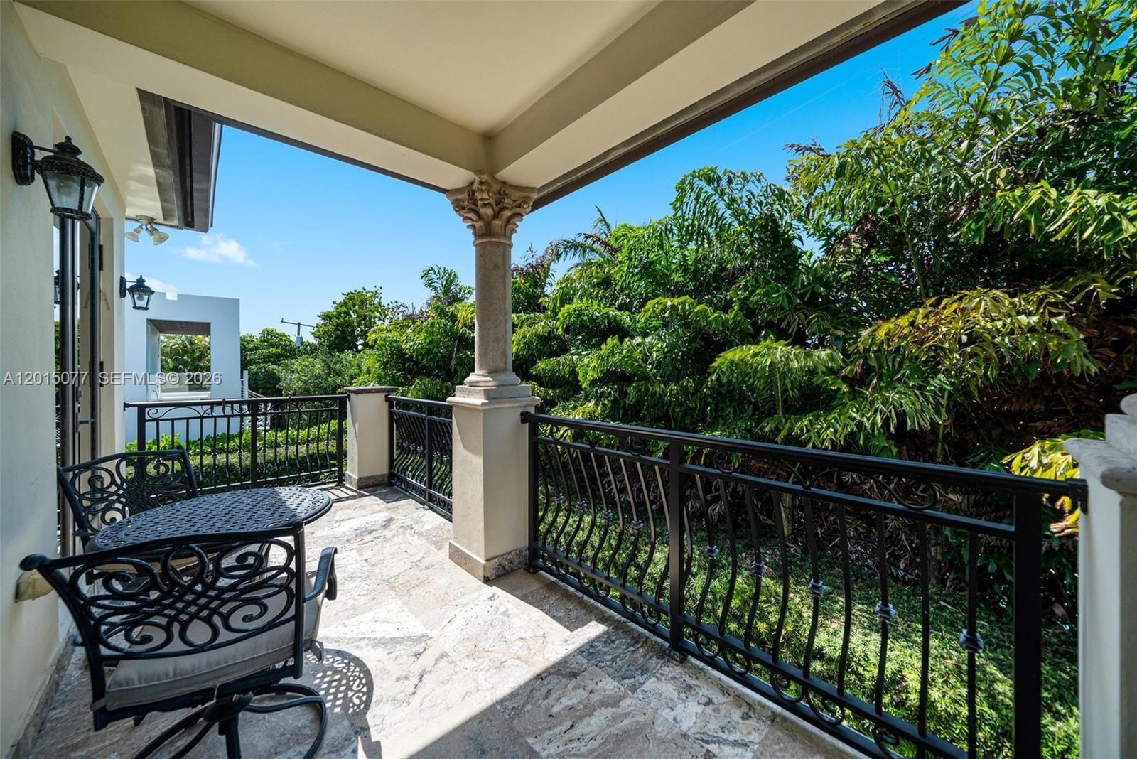 BAY HARBOR ISLAND - Residential
