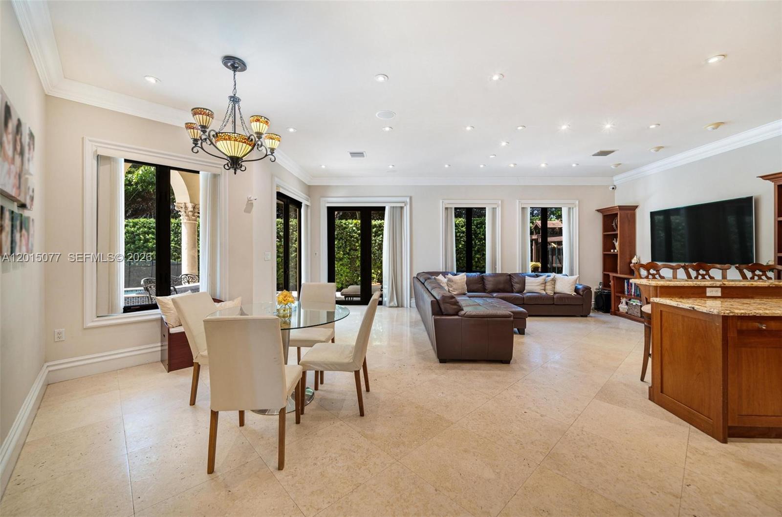 BAY HARBOR ISLAND - Residential