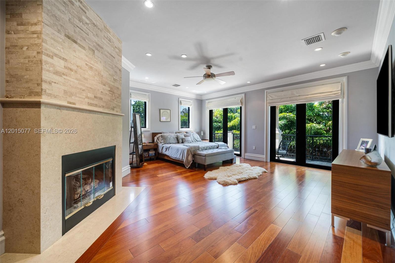 BAY HARBOR ISLAND - Residential