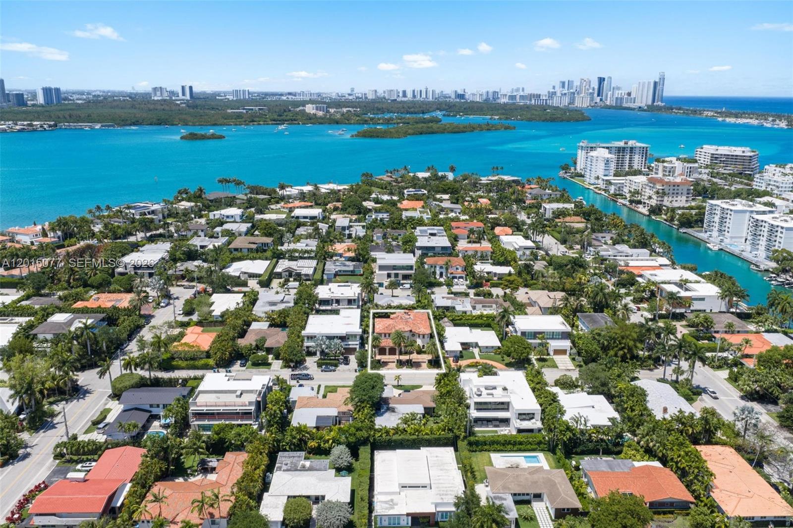 BAY HARBOR ISLAND - Residential