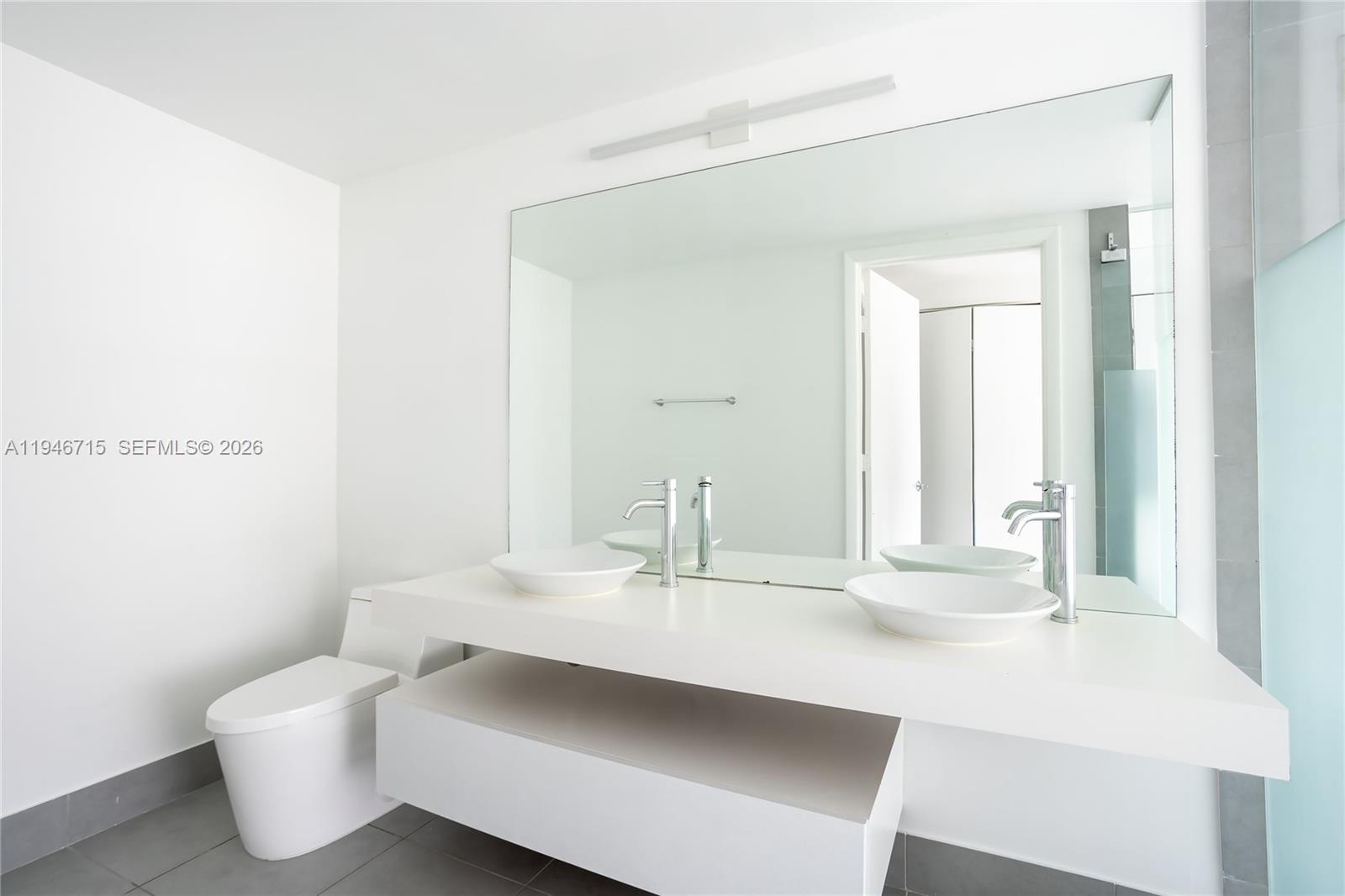 MINT CONDO - Residential Lease