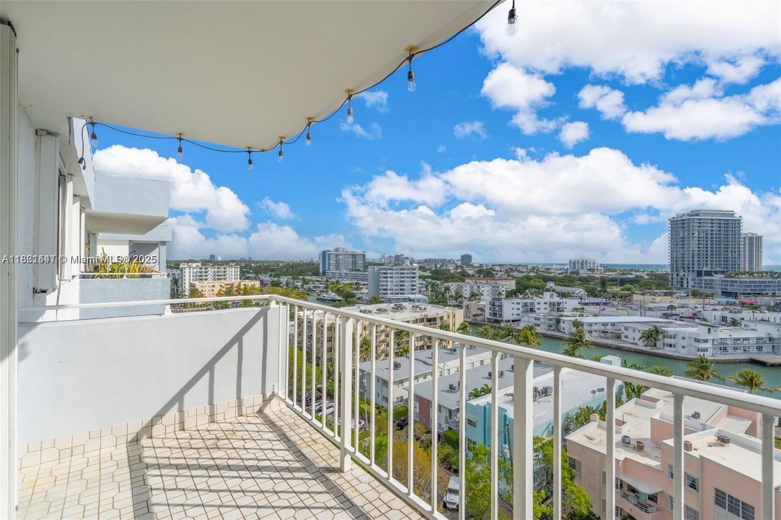 STANTON HOUSE CONDO - Residential