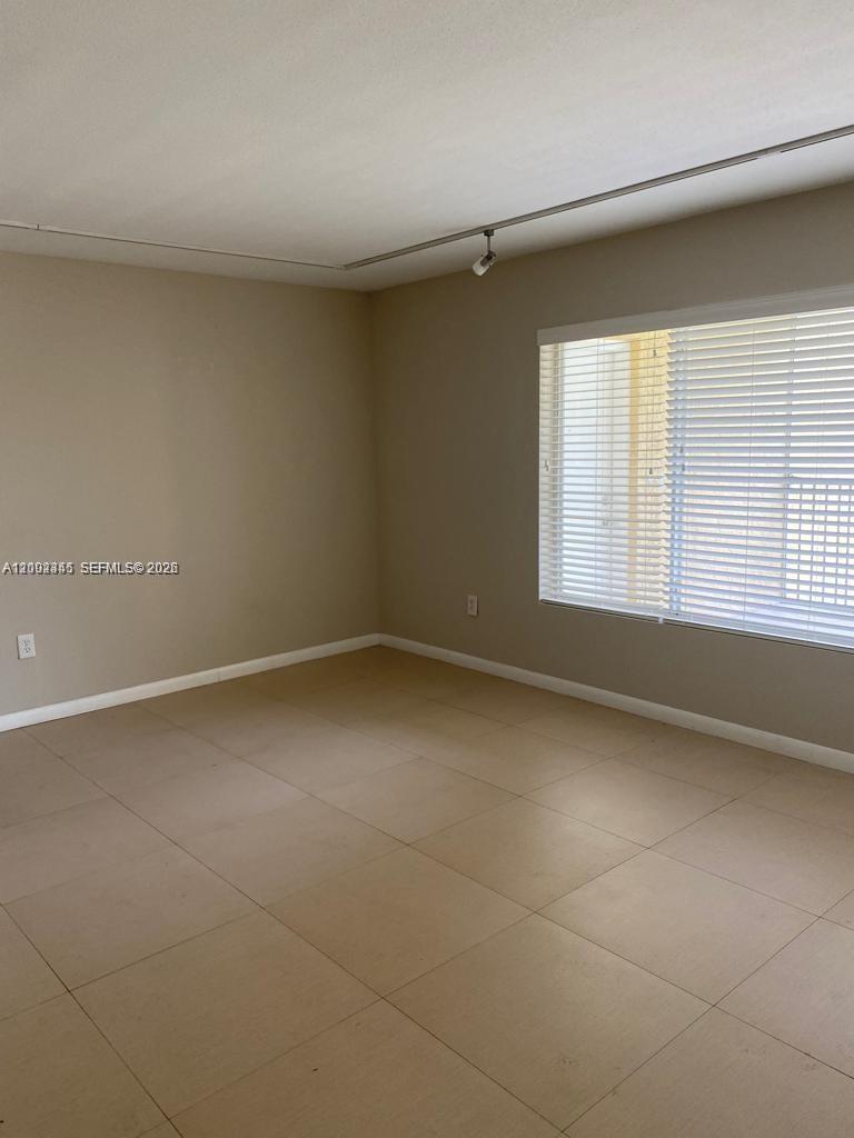 SAILBOAT POINTE CONDO - Residential Lease