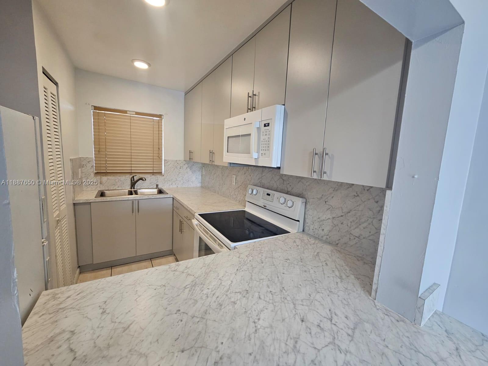 WEST FLAGLER HERITAGE NO - Residential Lease