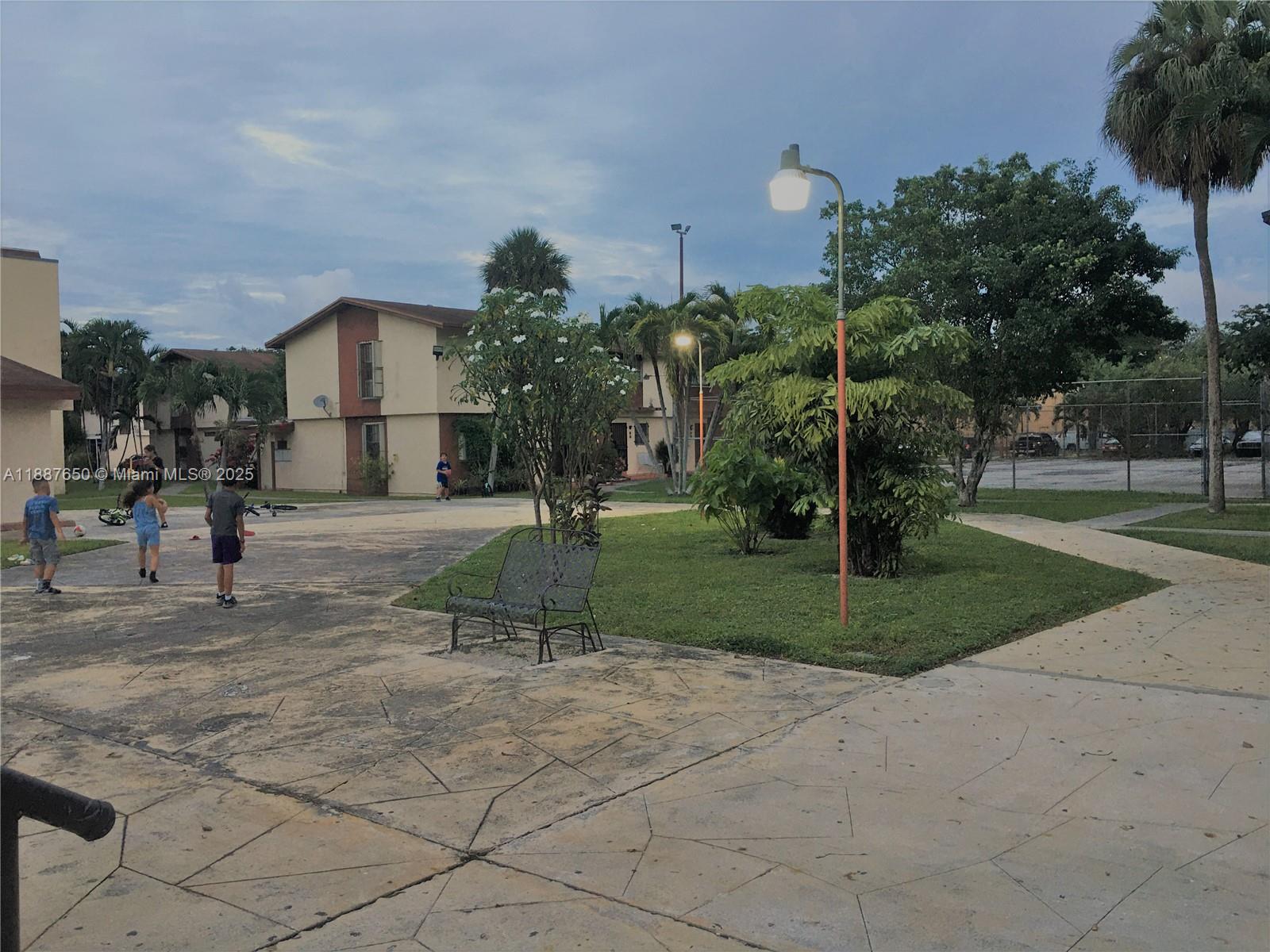 WEST FLAGLER HERITAGE NO - Residential Lease