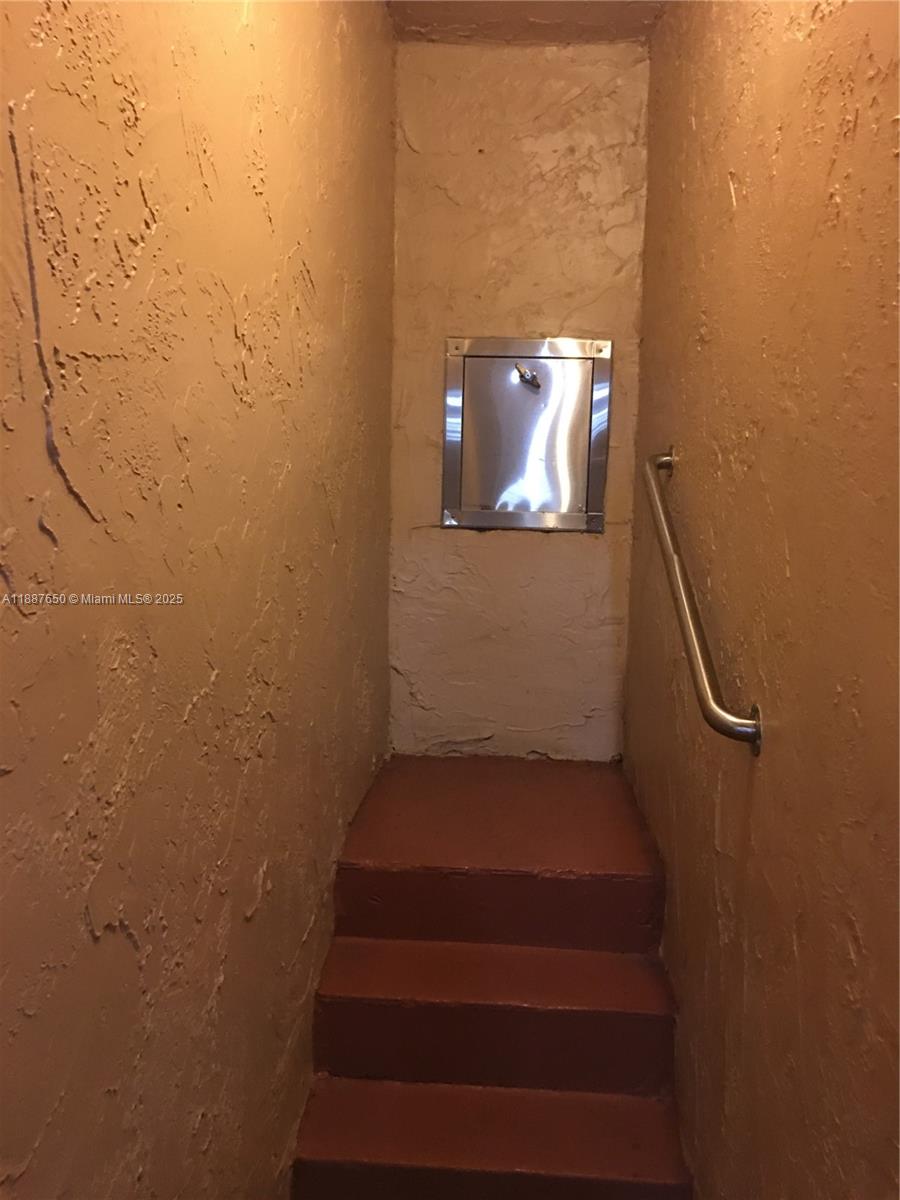 WEST FLAGLER HERITAGE NO - Residential Lease