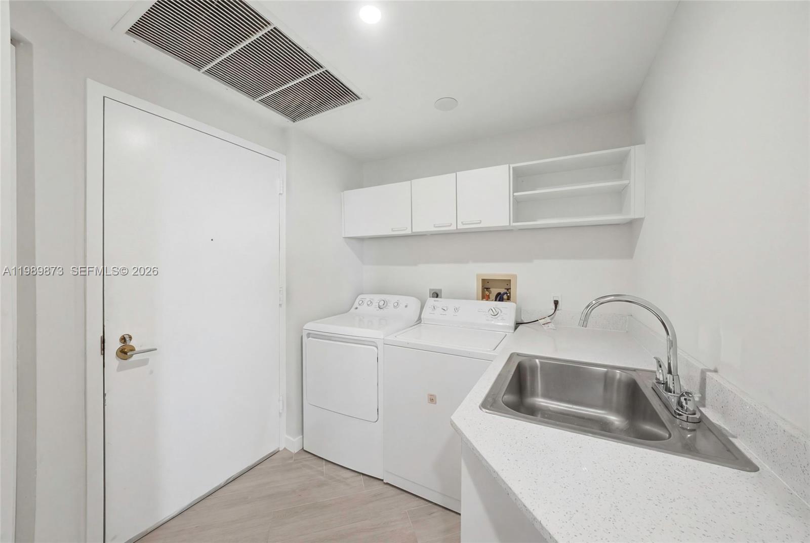 ONE ISLAND PLACE CONDO 1 - Residential