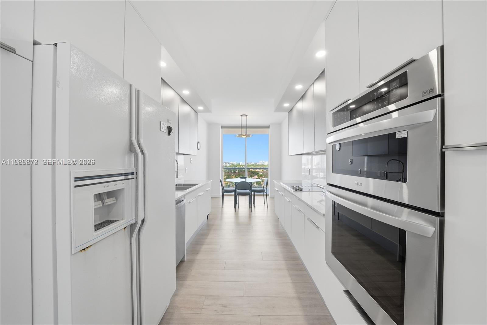 ONE ISLAND PLACE CONDO 1 - Residential