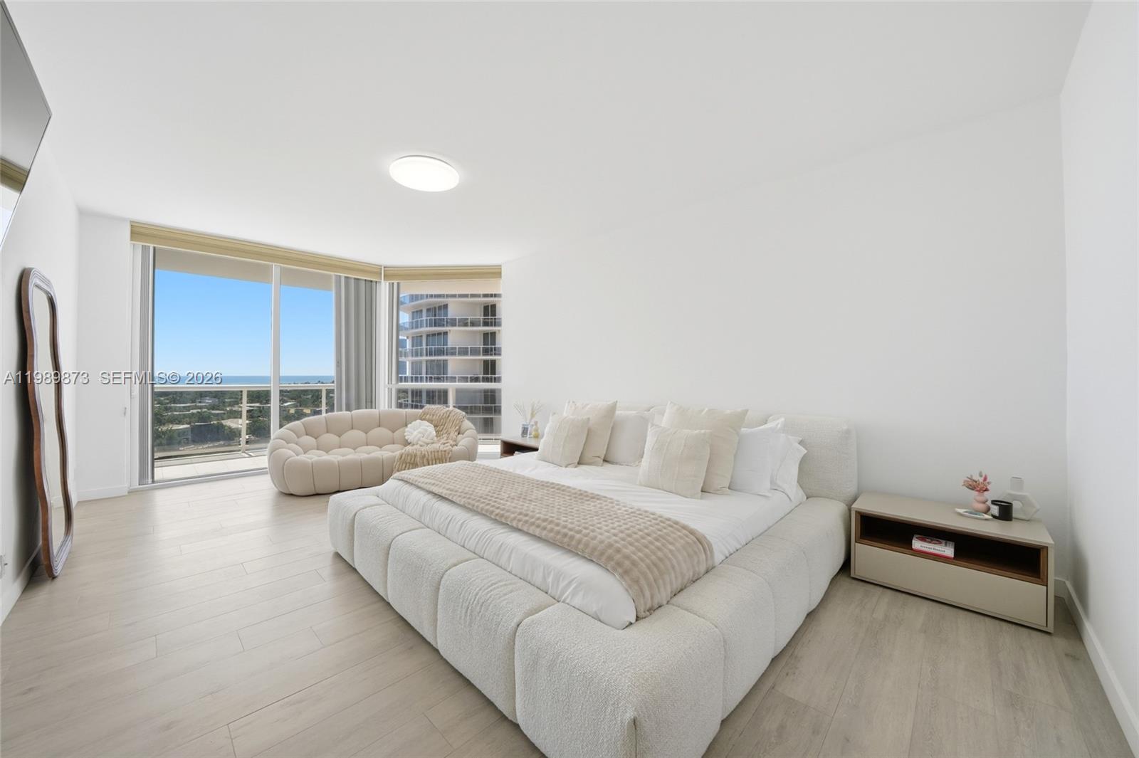 ONE ISLAND PLACE CONDO 1 - Residential