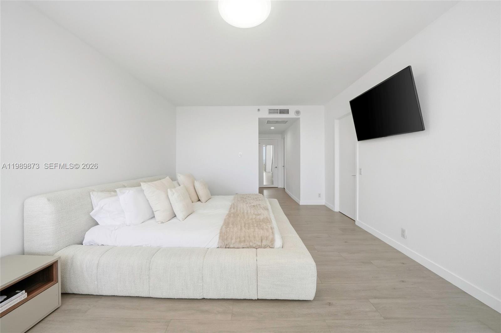 ONE ISLAND PLACE CONDO 1 - Residential