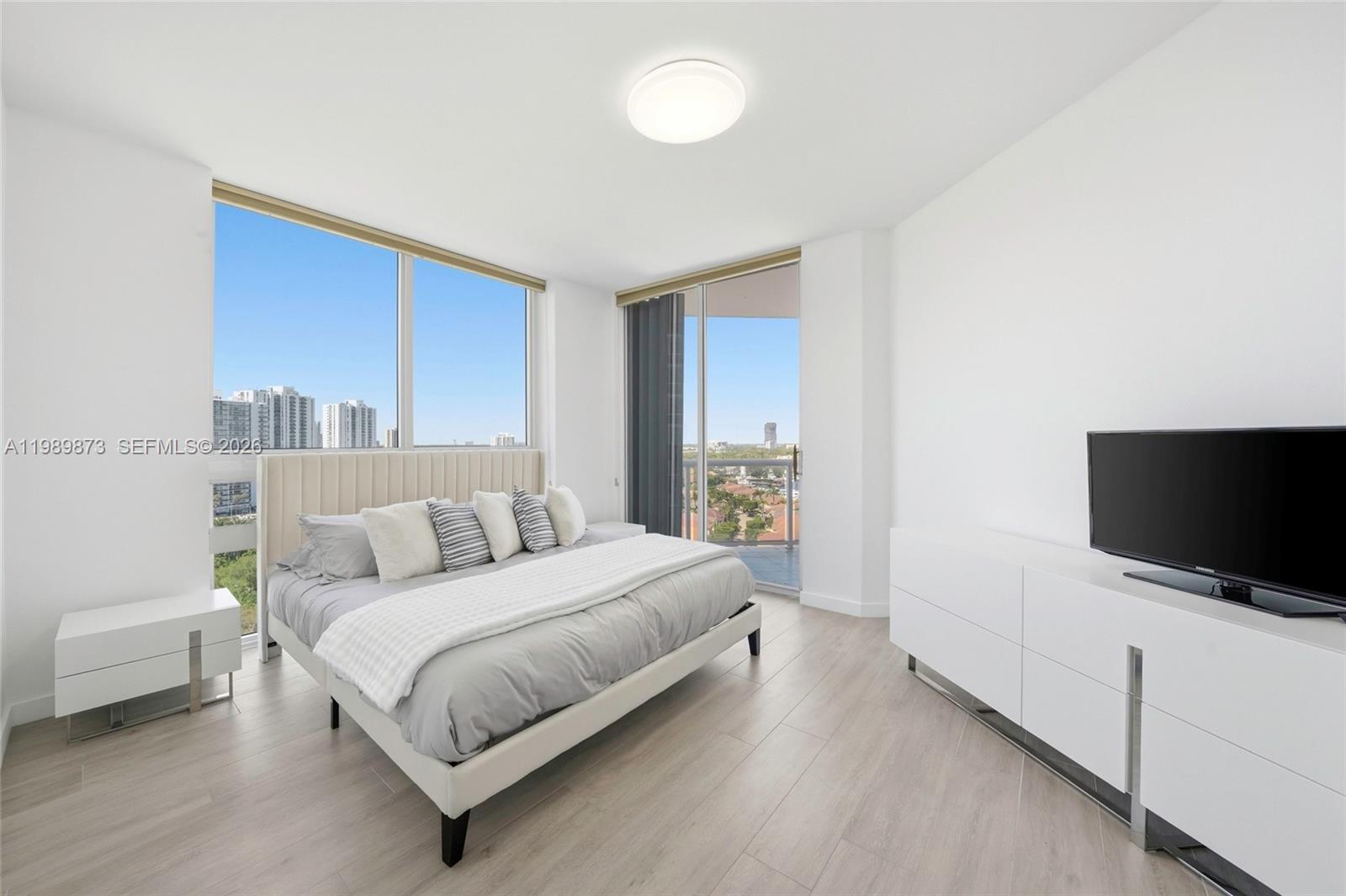 ONE ISLAND PLACE CONDO 1 - Residential