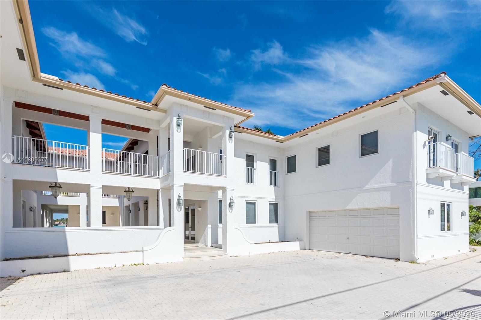 HIBISCUS ISLAND - Land