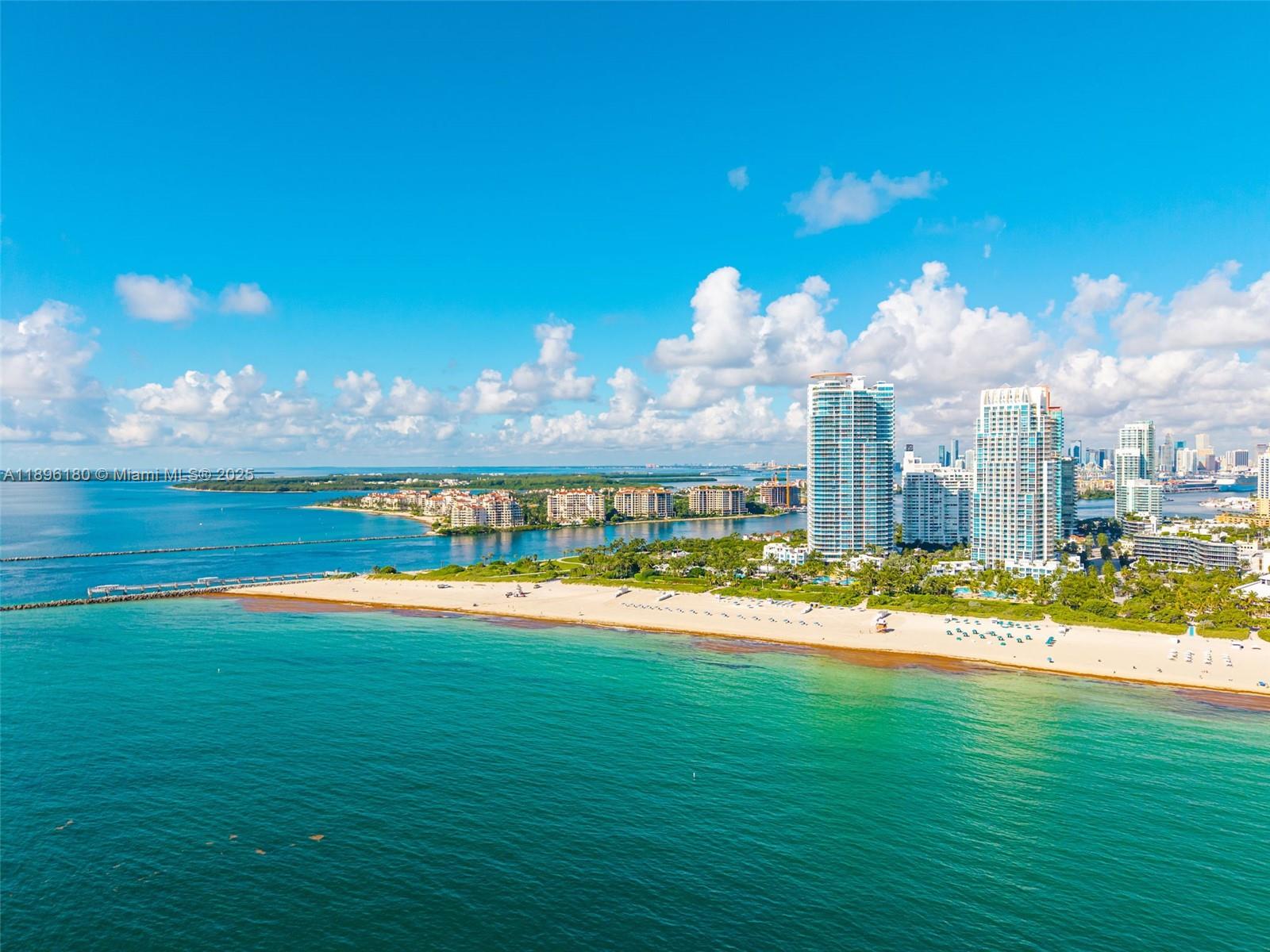 CONTINUUM ON SOUTH BEACH - Residential