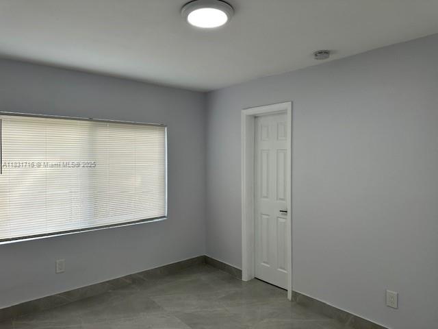 HIGHLAND SQUARE - Residential