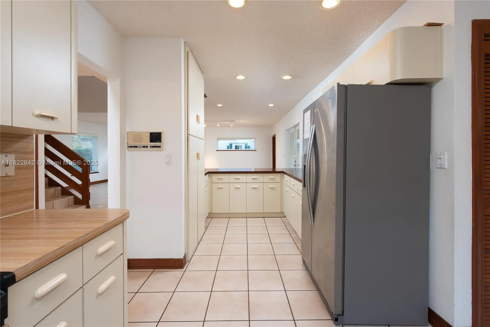 Coral Gables, Florida 33134, United States, 3 Bedrooms Bedrooms, ,3 BathroomsBathrooms,Residential,Active,152202