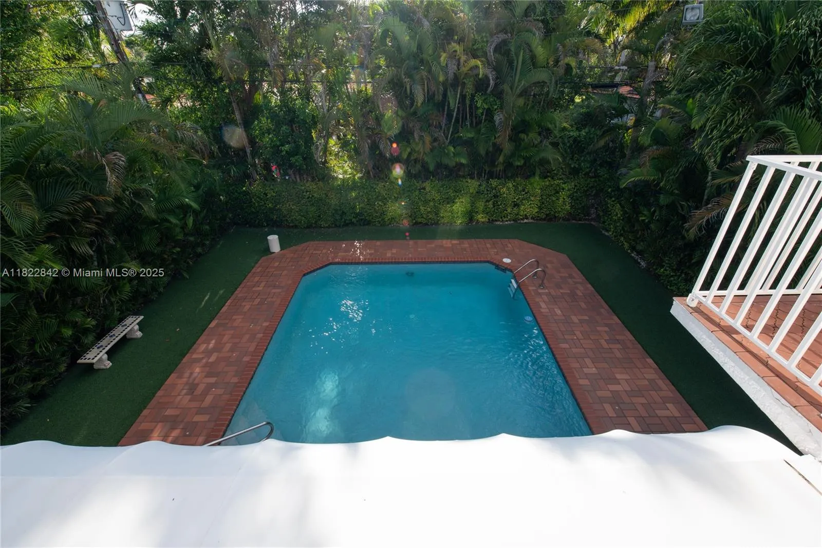 Coral Gables, Florida 33134, United States, 3 Bedrooms Bedrooms, ,3 BathroomsBathrooms,Residential,Active,152202