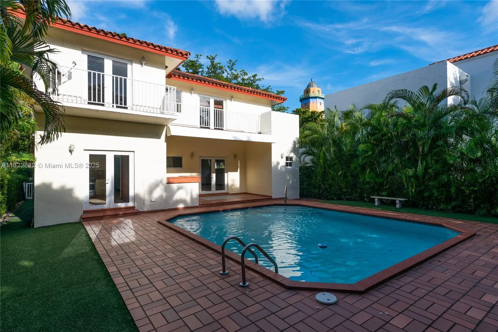 Coral Gables, Florida 33134, United States, 3 Bedrooms Bedrooms, ,3 BathroomsBathrooms,Residential,Active,152202