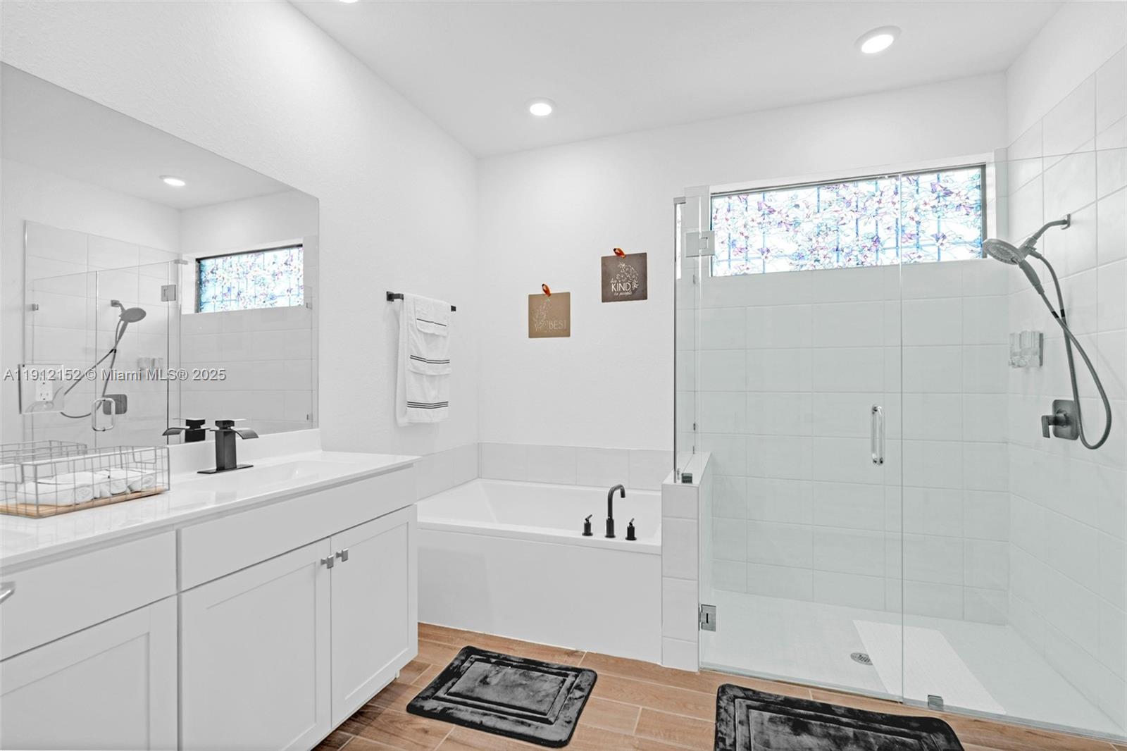 KROME GROVE ESTATES - Residential