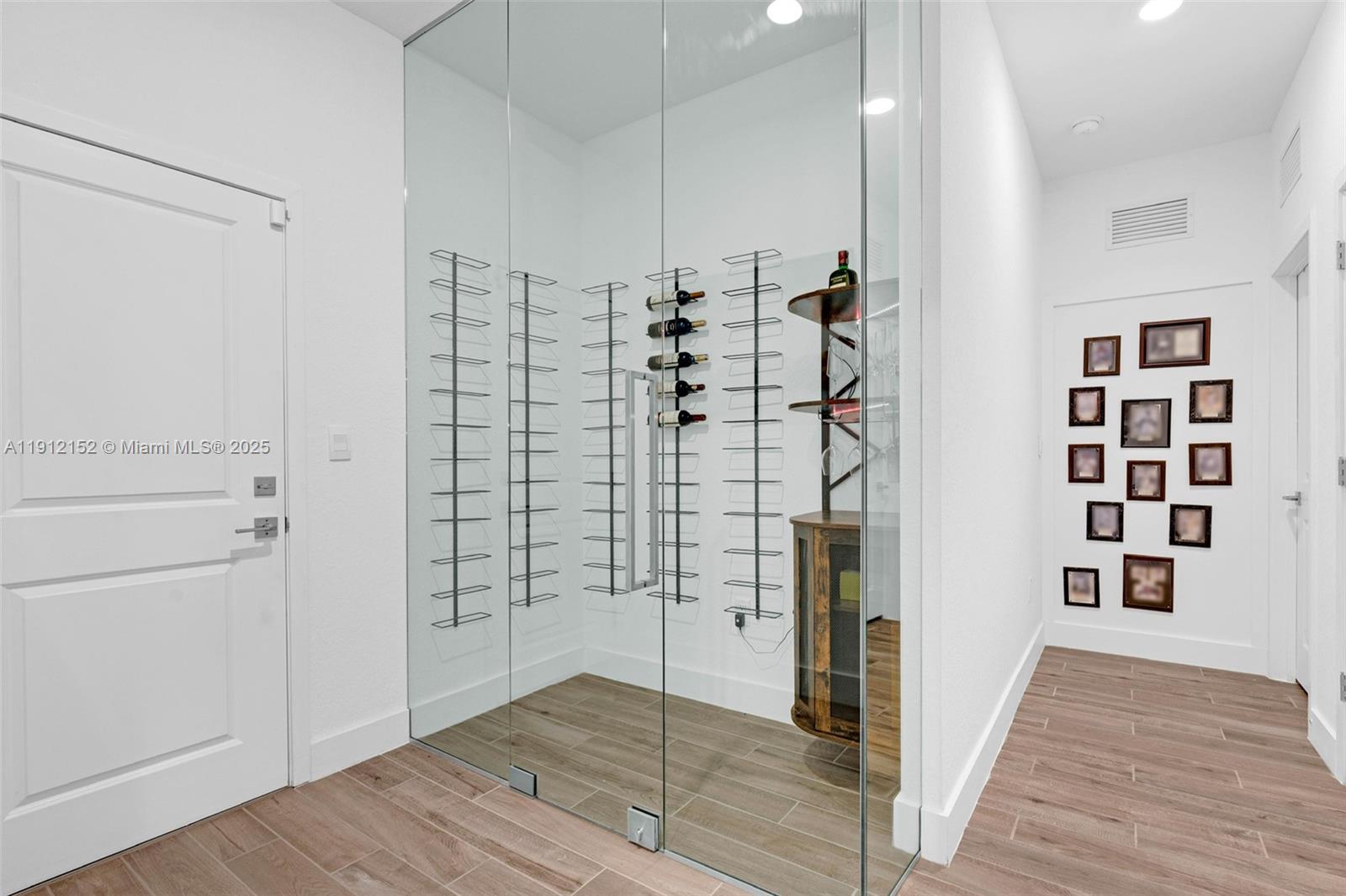 KROME GROVE ESTATES - Residential