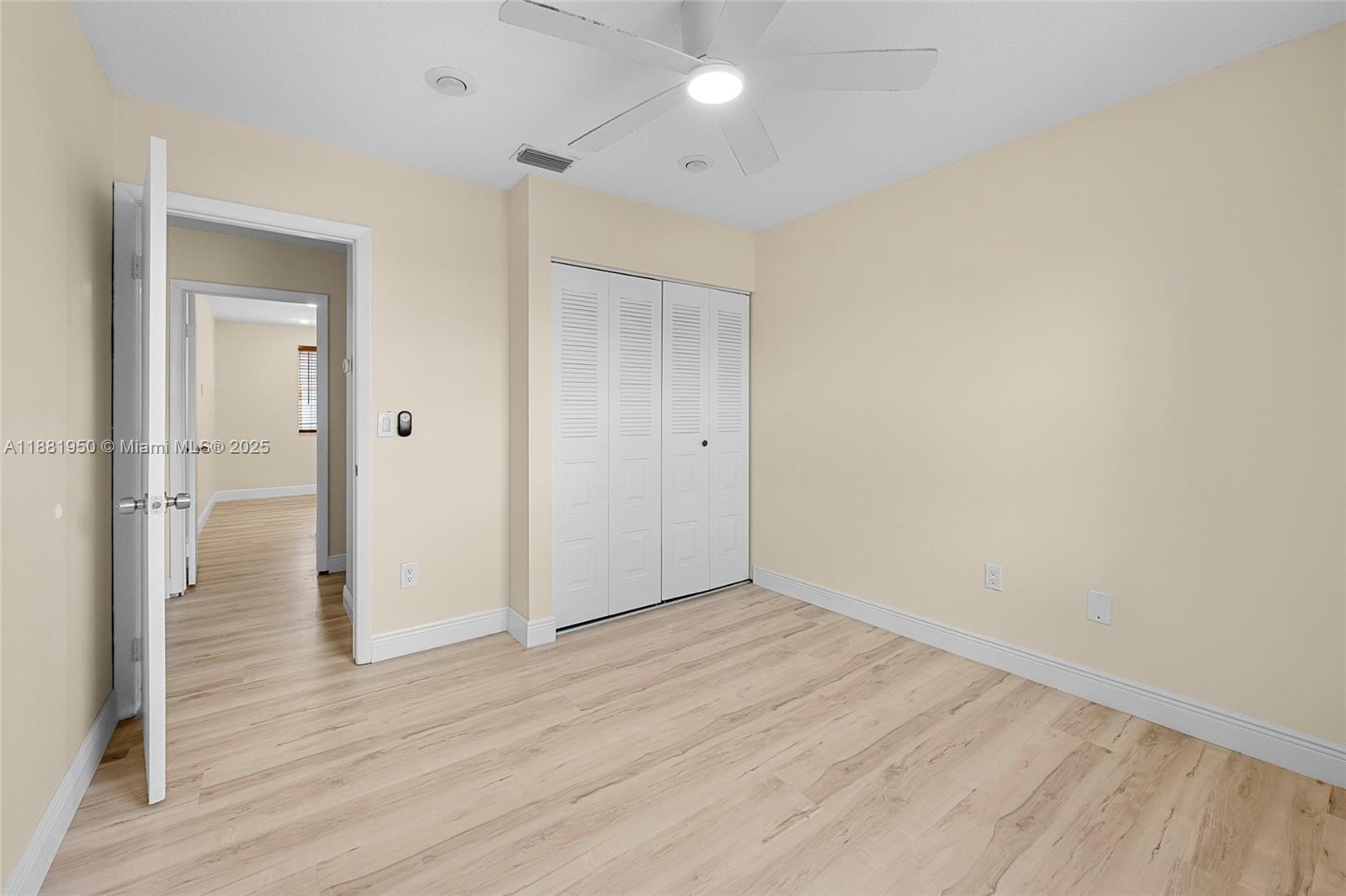 PEMBROKE LAKES SEC EIGHT - Residential