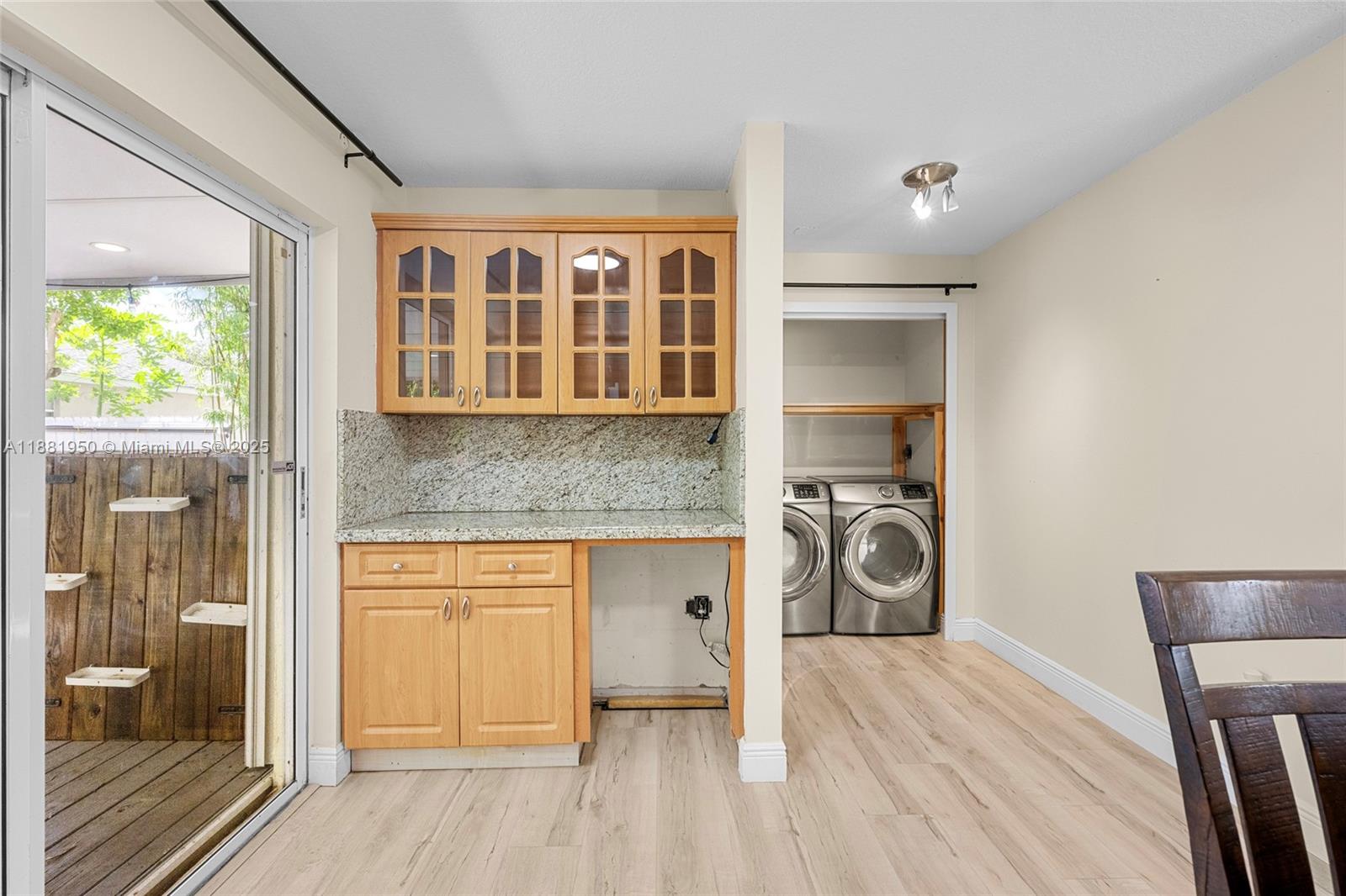 PEMBROKE LAKES SEC EIGHT - Residential