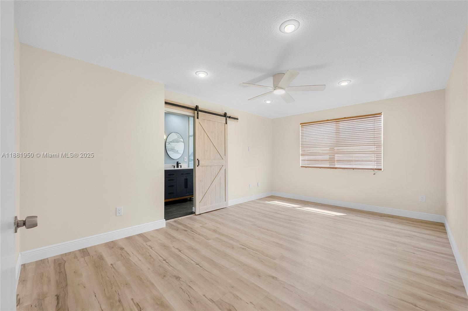 PEMBROKE LAKES SEC EIGHT - Residential