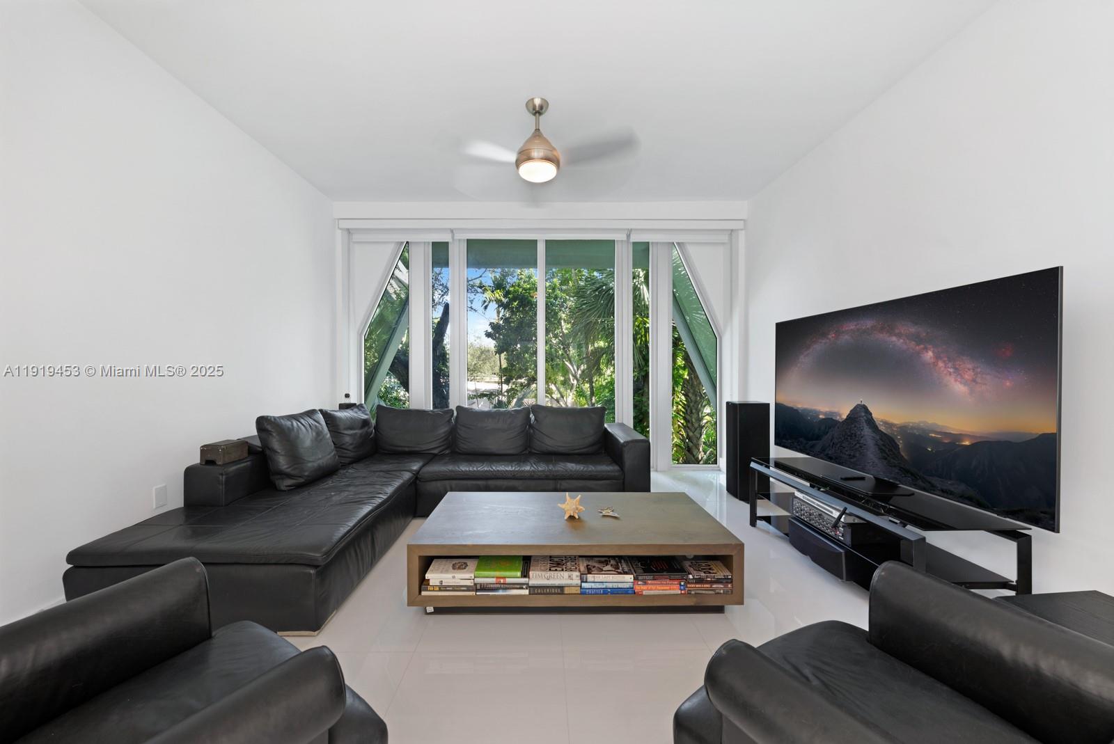 POMONA - Residential Lease