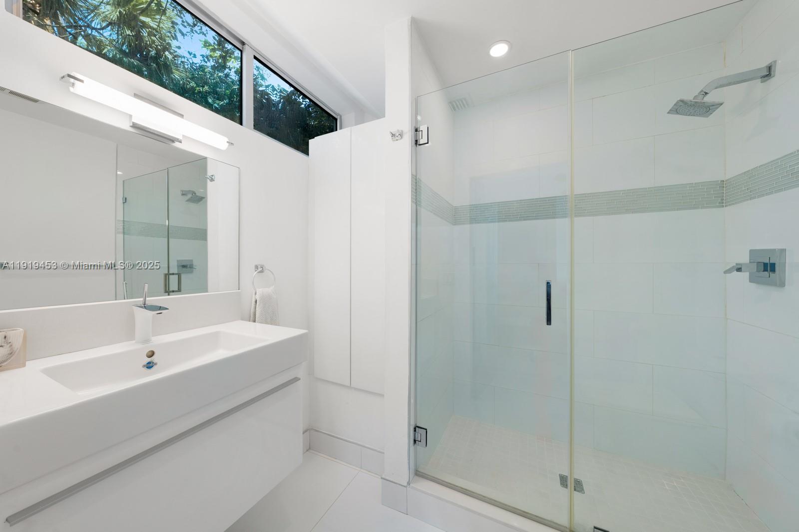 POMONA - Residential Lease