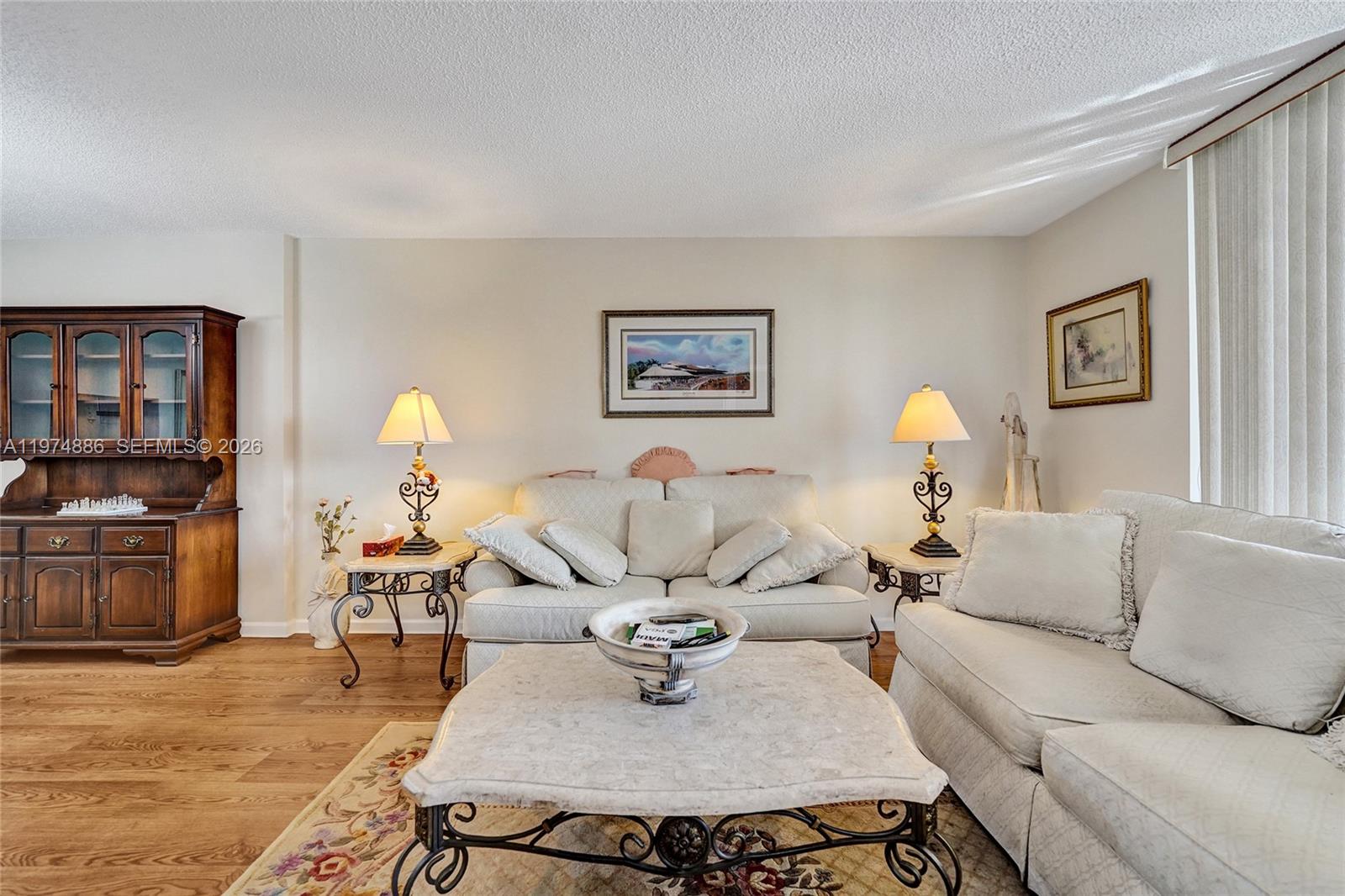 MEADOWBROOK LAKES CONDO - Residential