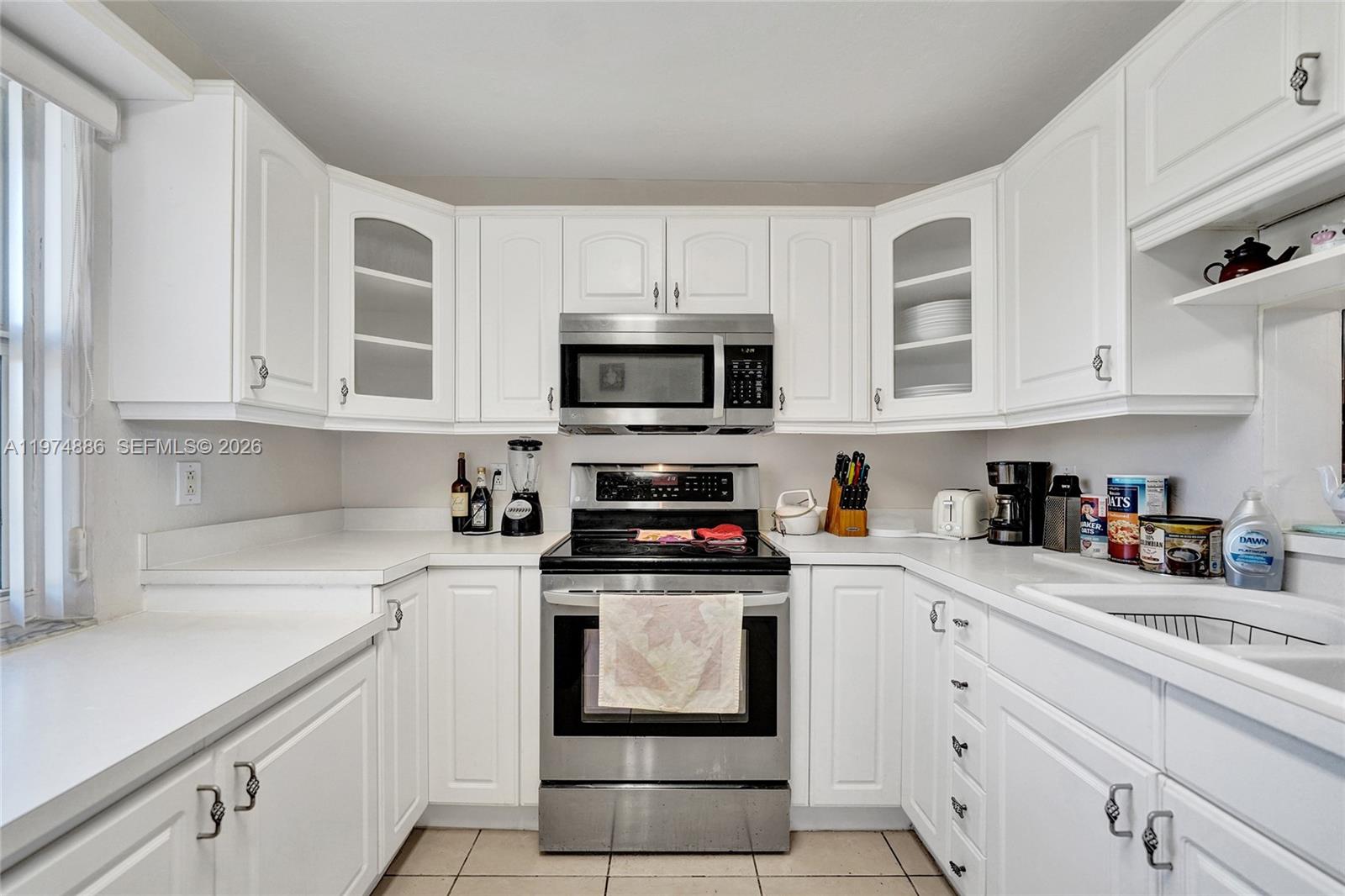 MEADOWBROOK LAKES CONDO - Residential