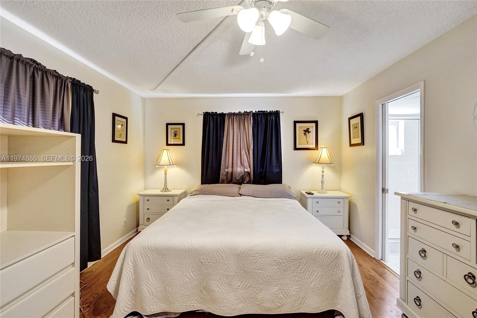 MEADOWBROOK LAKES CONDO - Residential